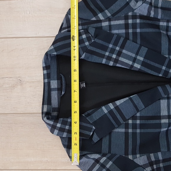 Le Château Longer Length Plaid Blue Blazer - Picture 6 of 7